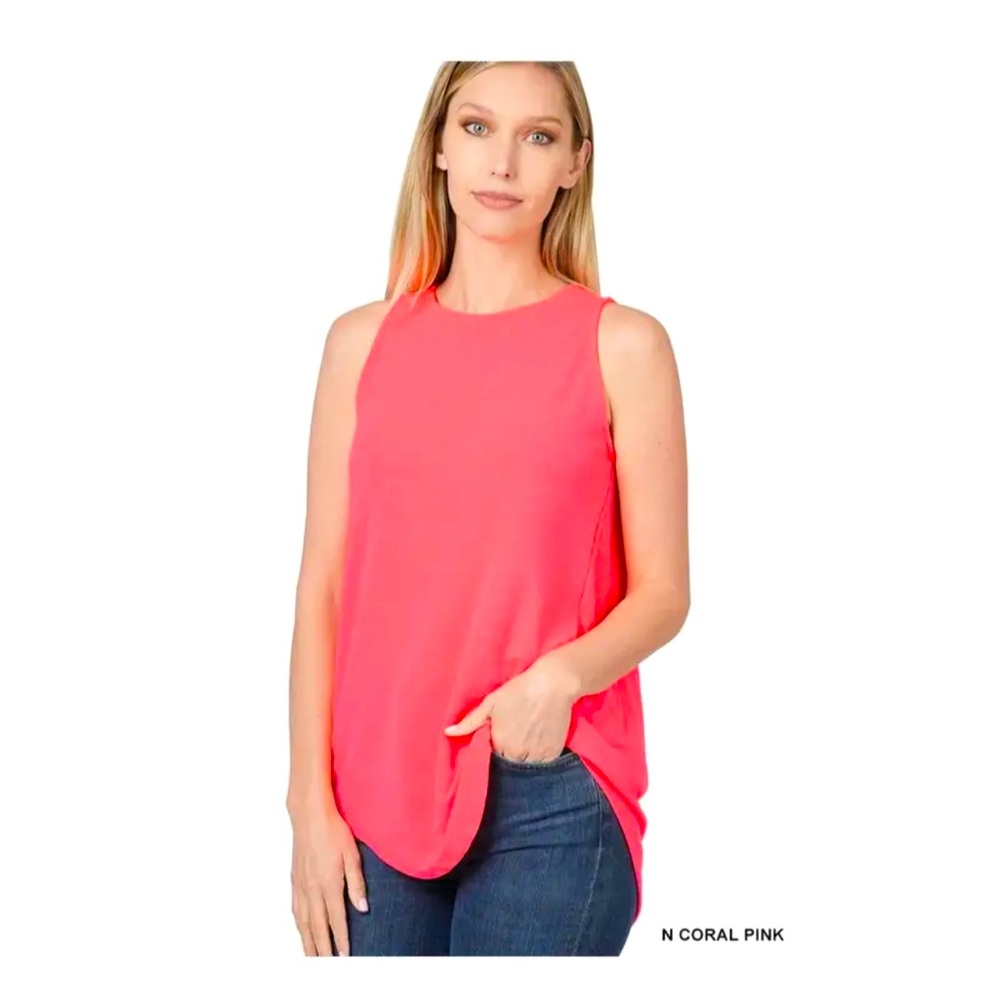 Zenana Luxe Sleeveless Round Neck Hi-Low Hem Top